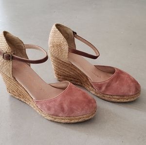 NWOT Gaimo Espadrille wedges, dusty rose suede 7.5